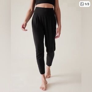 Athleta elation pant black large NWOT